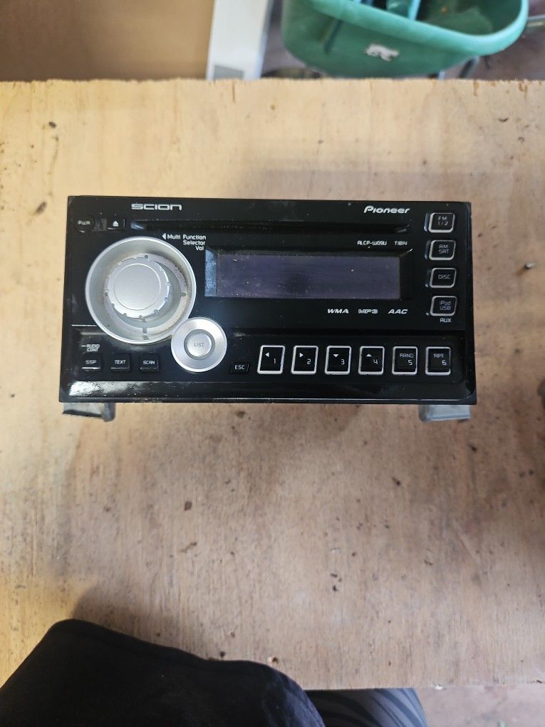 Toyota Scion Pioneer Radio