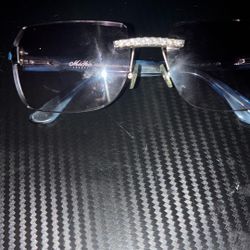Miché Diamond Glasses 