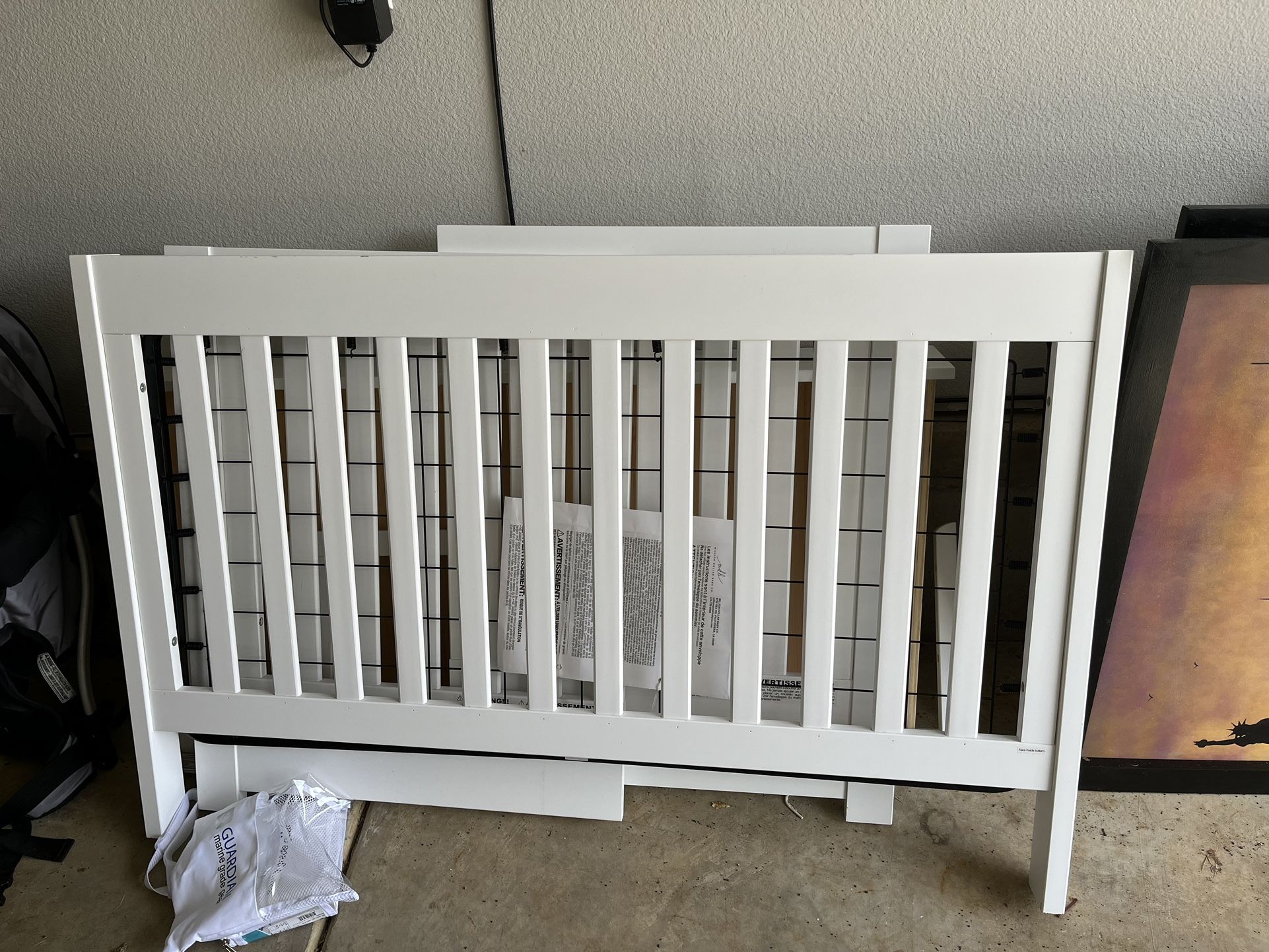 Crib/toddler Bed $25