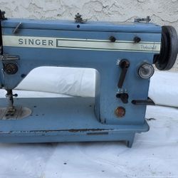 Industrial Sewing Machine, Singer Model 20-33