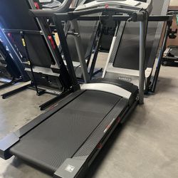 Proform Trainer 9.0 Treadmill 
