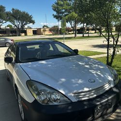 2003 Lexus LS300