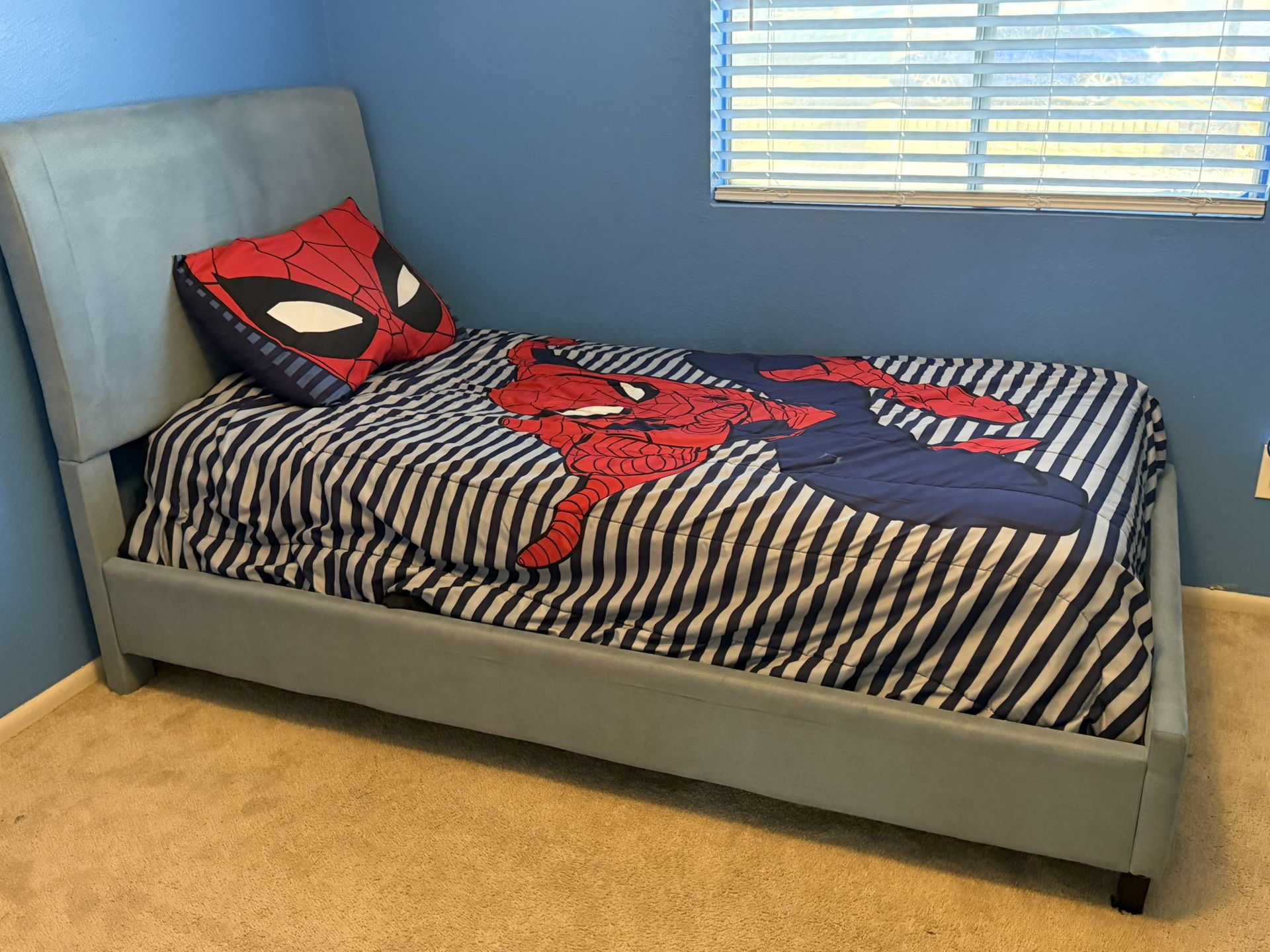 Twin Size Bedroom Set