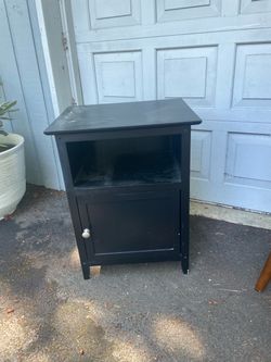 Night stand