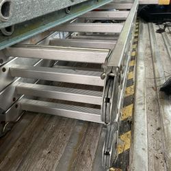 16FT Multi (Foldable Ladder) 300LB capacity 