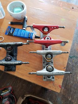 Independent Destructo Skateboard Trucks