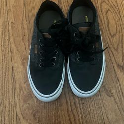 Black vans (men’s 7)