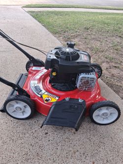 Yard Machines 125cc 20" Lawn Mower