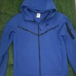 Nike tech jacket 