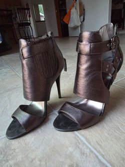 5 inches heels