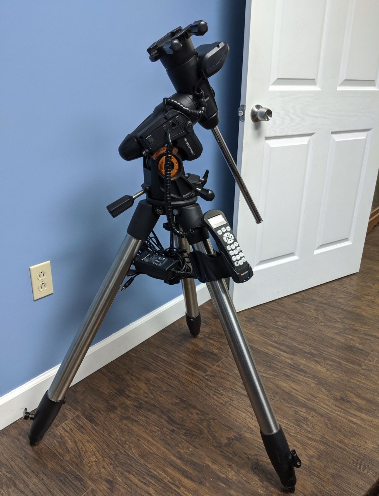 Celestron Advanced VX Telescope Mount for Sale in Los Angeles, CA OfferUp