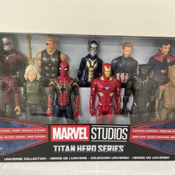 Marvel Titan Hero Series 12 in Action Figure Set