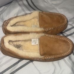 UGG Women's Ansley Sz 7