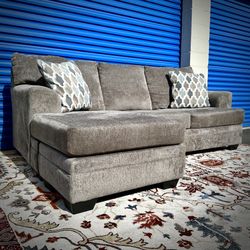 Gray Modern Reversible Sectional Sofa