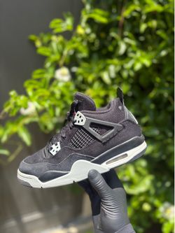 Air Jordan 4 Retro Black Canvas GS 2022 - Size 6Y (DV0553-006)