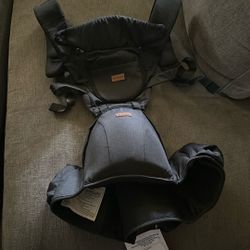 Baby Carrier With Hip Swing 