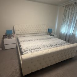 King Size Bed 