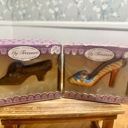 My Treasure Classic Collectable Mini Shoe Figurines (2) w/ Boxes