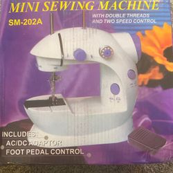Mini Sewing Machine With Double Threads And Two Speed Control