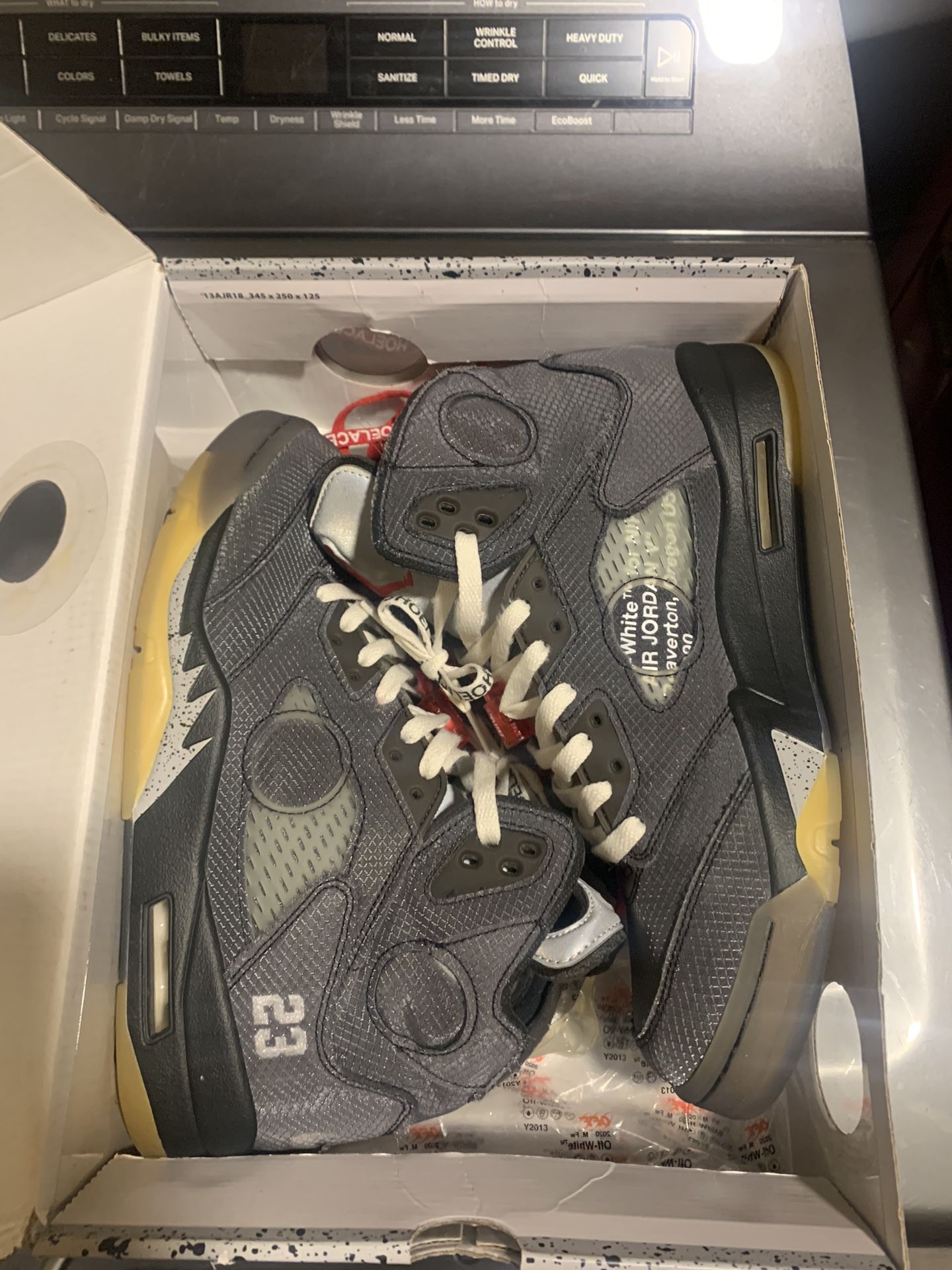 off white 5s retail