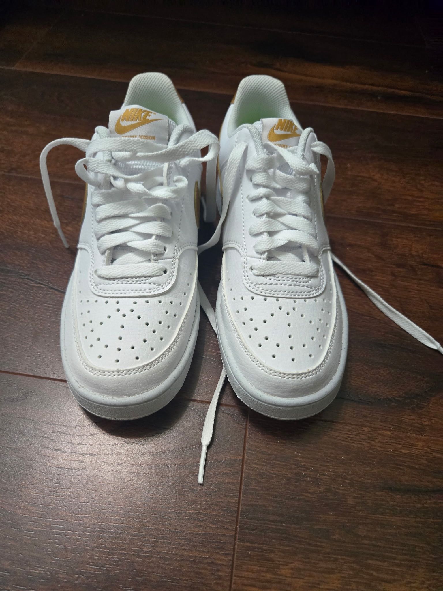 Women’s Nikes