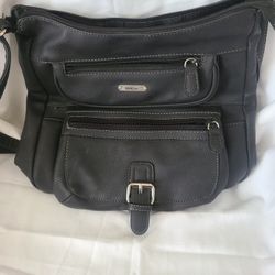 Multi Sac Mid Flare Crossbody Bag
