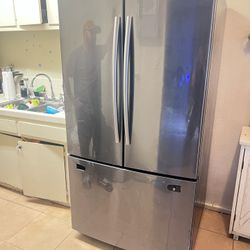 Refrigerator Samsung