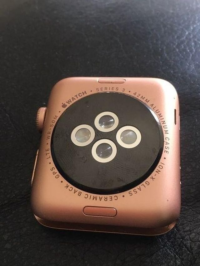 apple watch series 3 rose gold (without band)