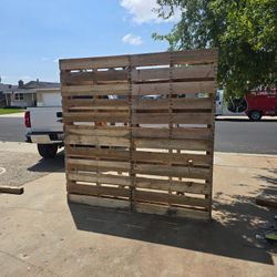 wood photoshoot backdrop (pick up only)