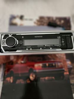 Kenwood Radio/Car Stereo
