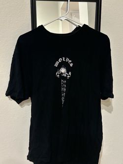Wolves black crew tee size XL