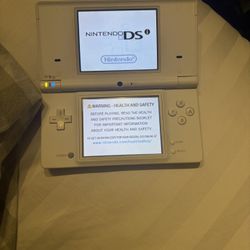DSi
