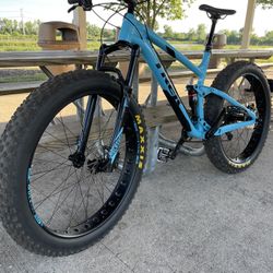 2018 Trek Farley Ex 8 Large