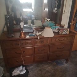 Dresser W/ Mirror