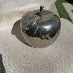 Chrome Apple Decoration