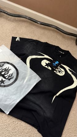 hellstar teeshirt