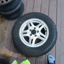 Tire 