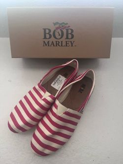 Slip ons (Size 9).    $5