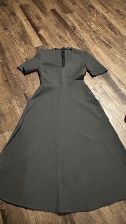 XS Gray Midi Dress with Short Sleeves