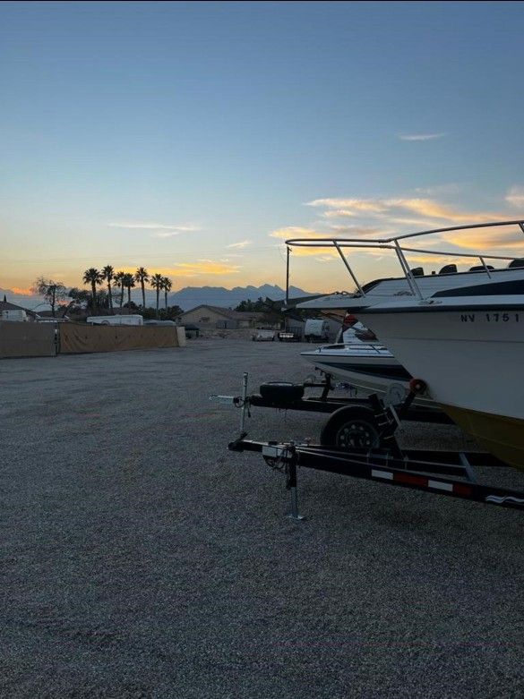 $50 Outdoor Storage Enclosed Cargo Flatbed Trailer Boat Parking Spaces
3 Acres
Gated With Lock & lights
24-7 Access
Double wide Gat. Lots of Room