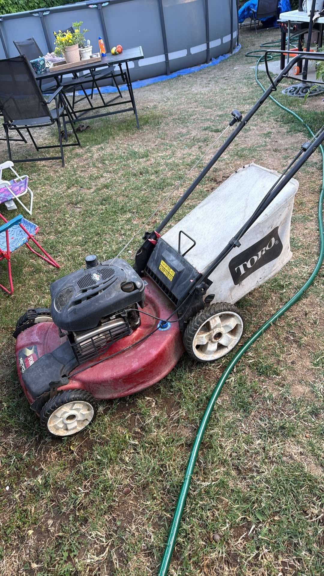 Toro Self-Propelled Lawnmower 120