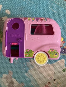 Toy Camper Trailer For Chelsea, Seven Year Old Little Sister Of Barbie, Doll Not Included
