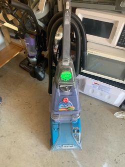 Carpet cleaner