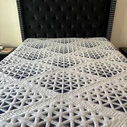 Queen Bedroom Set With Mattress 