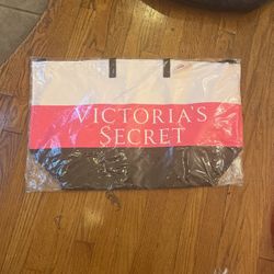 VS Tote Bag $20