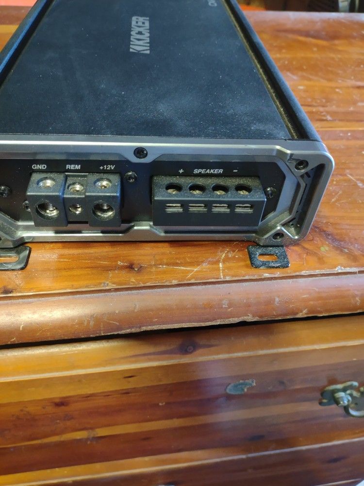 Kicker Amp And Speaker Box