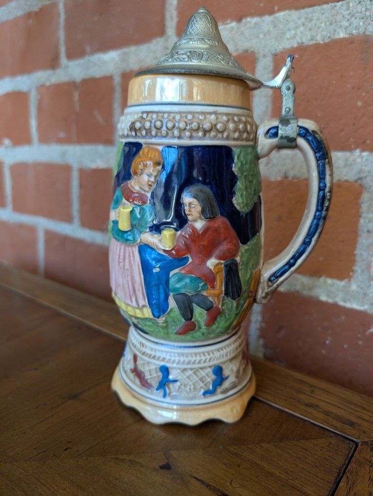 Vintage German Style Beer Stein Music Box With Lid