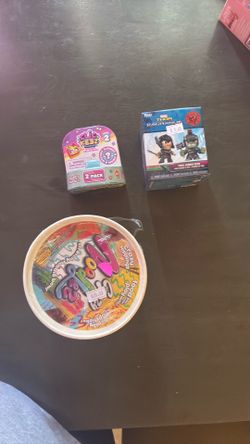 Mystery Collectibles and Sensory Noodle Bowl Toy Set