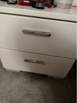 Night stand