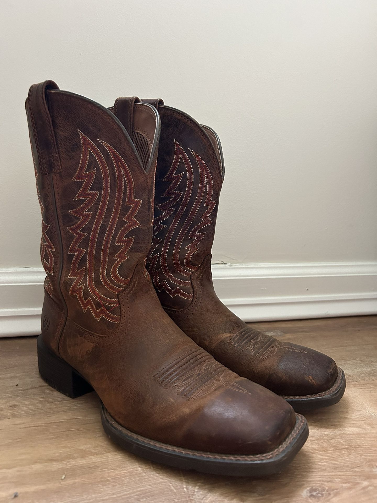 Ariat Square Toe Boots Size 8 Men’s